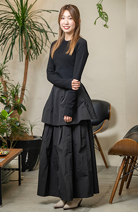 トップスタイリスト、美容師 白山 綾夏さん