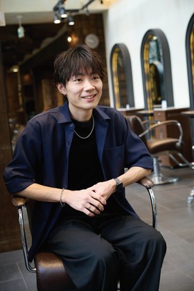デザイナー 尾山 貴教さん
