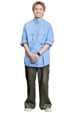 卒業生須藤永さん美容師として勤務